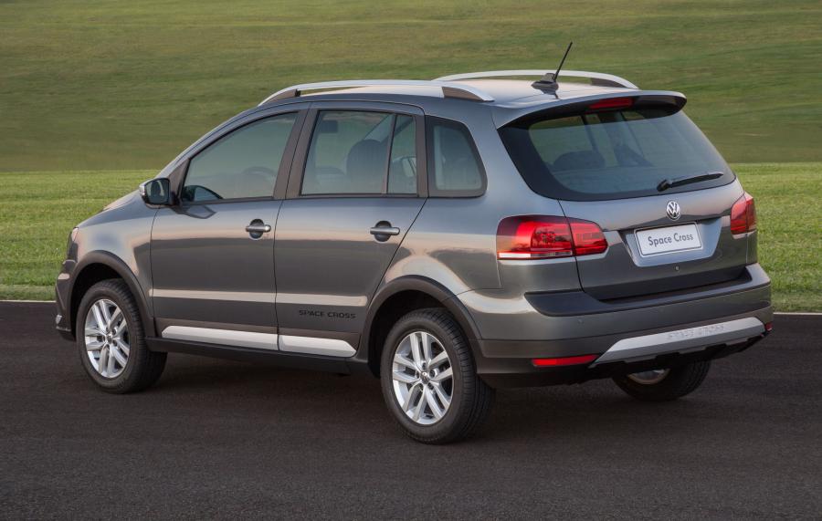  Volkswagen SpaceCross 2014 года  (фото 4 из 8)